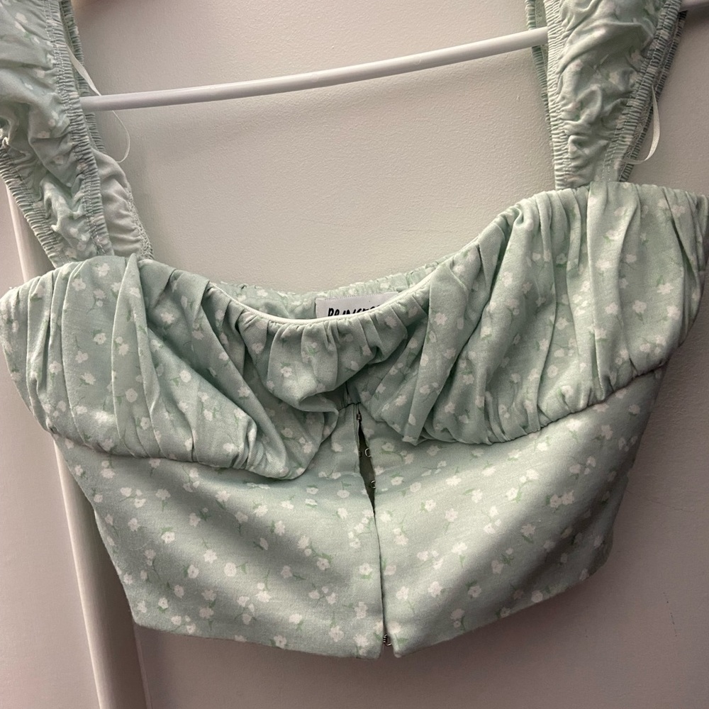 Princess polly crop top